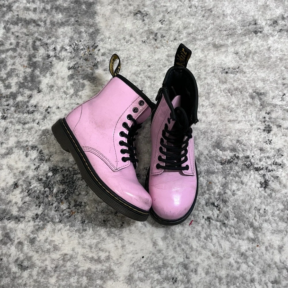 Dr Martens Pink Patent Leather Lace Up Zip‎ Boots Kids Size 11